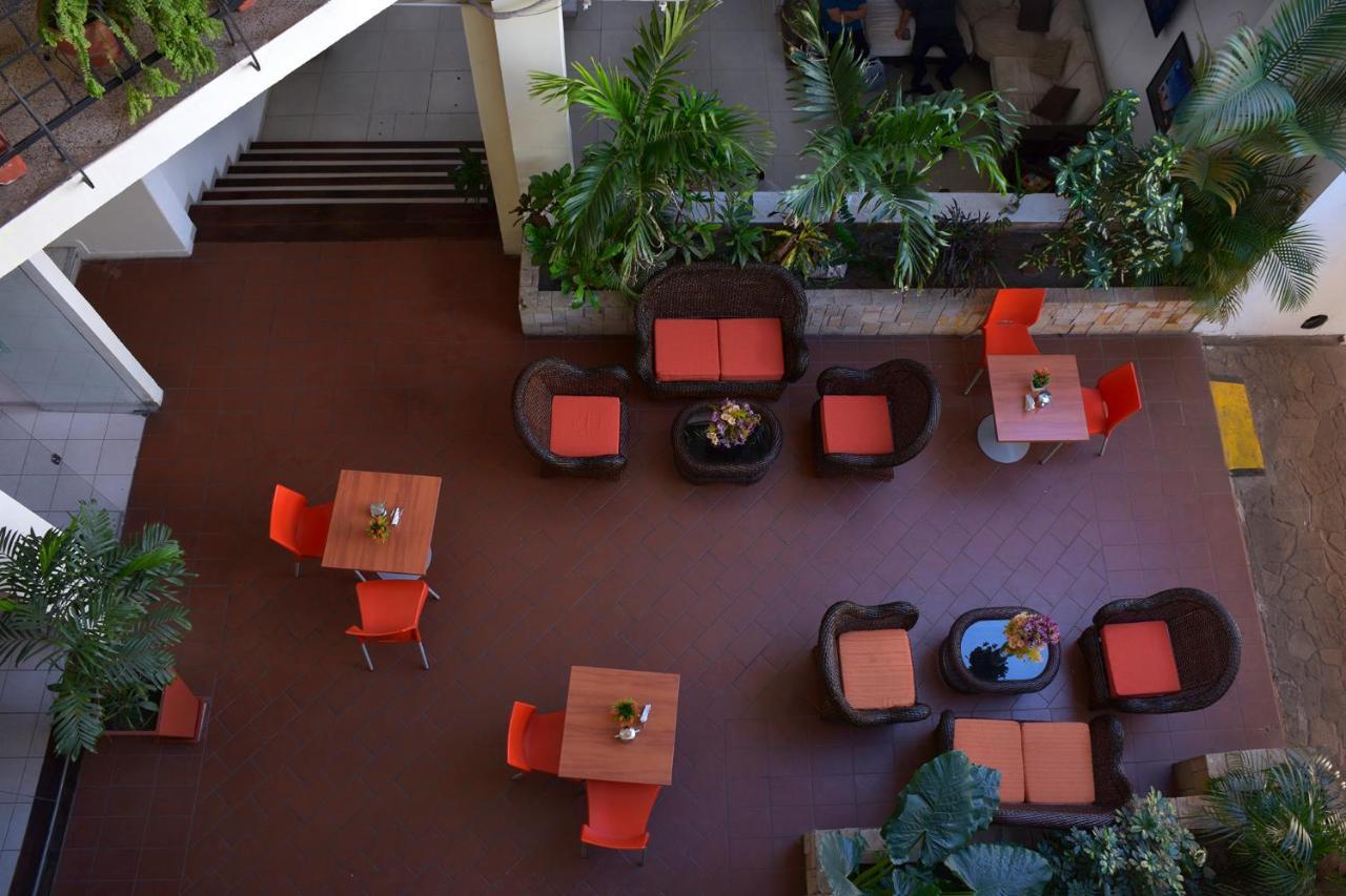 La Siesta Hotel Santa Cruz de La Sierra Dış mekan fotoğraf
