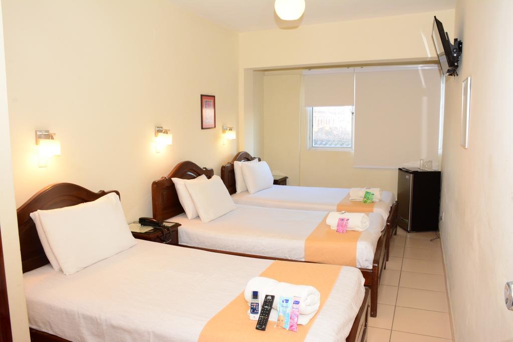 La Siesta Hotel Santa Cruz de La Sierra Dış mekan fotoğraf