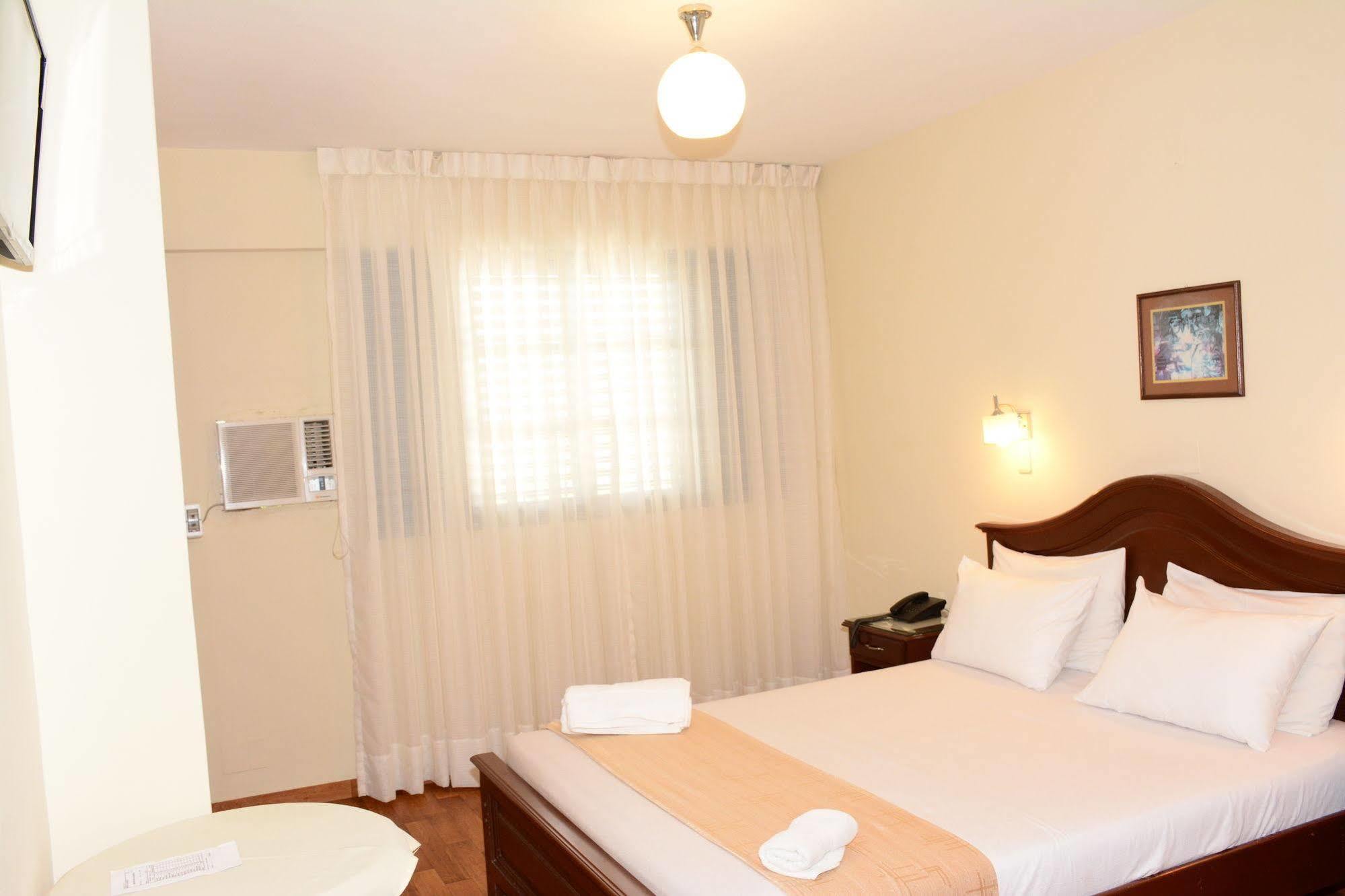 La Siesta Hotel Santa Cruz de La Sierra Dış mekan fotoğraf