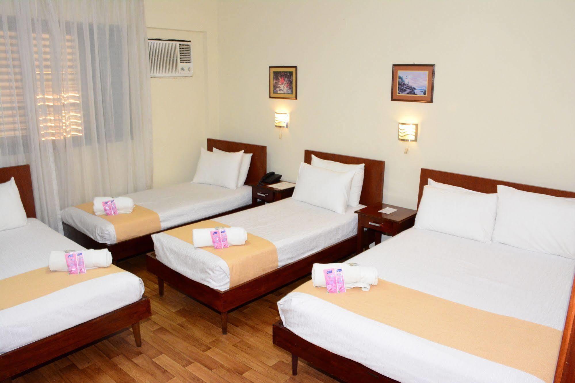 La Siesta Hotel Santa Cruz de La Sierra Dış mekan fotoğraf