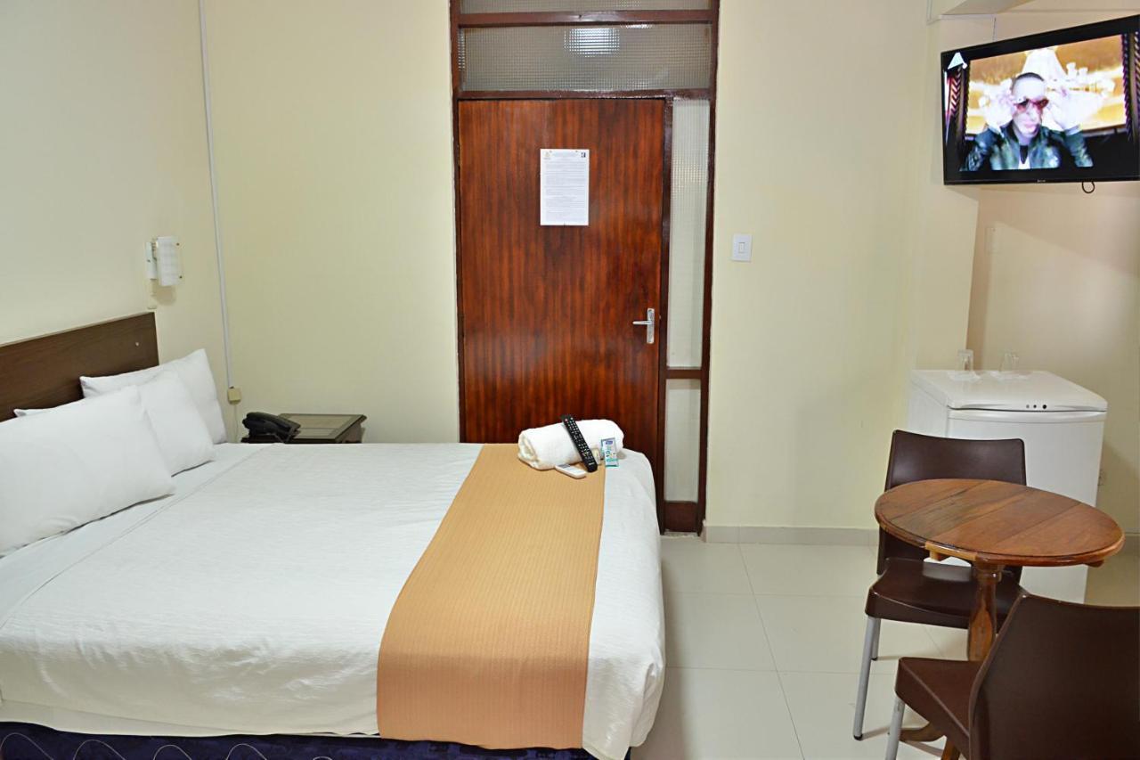 La Siesta Hotel Santa Cruz de La Sierra Dış mekan fotoğraf